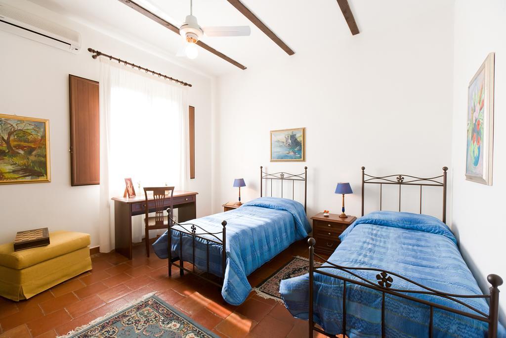 Orange Park - Agriturismo Villa Мистербианко Стая снимка