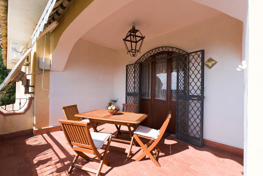 Orange Park - Agriturismo Villa Мистербианко Екстериор снимка
