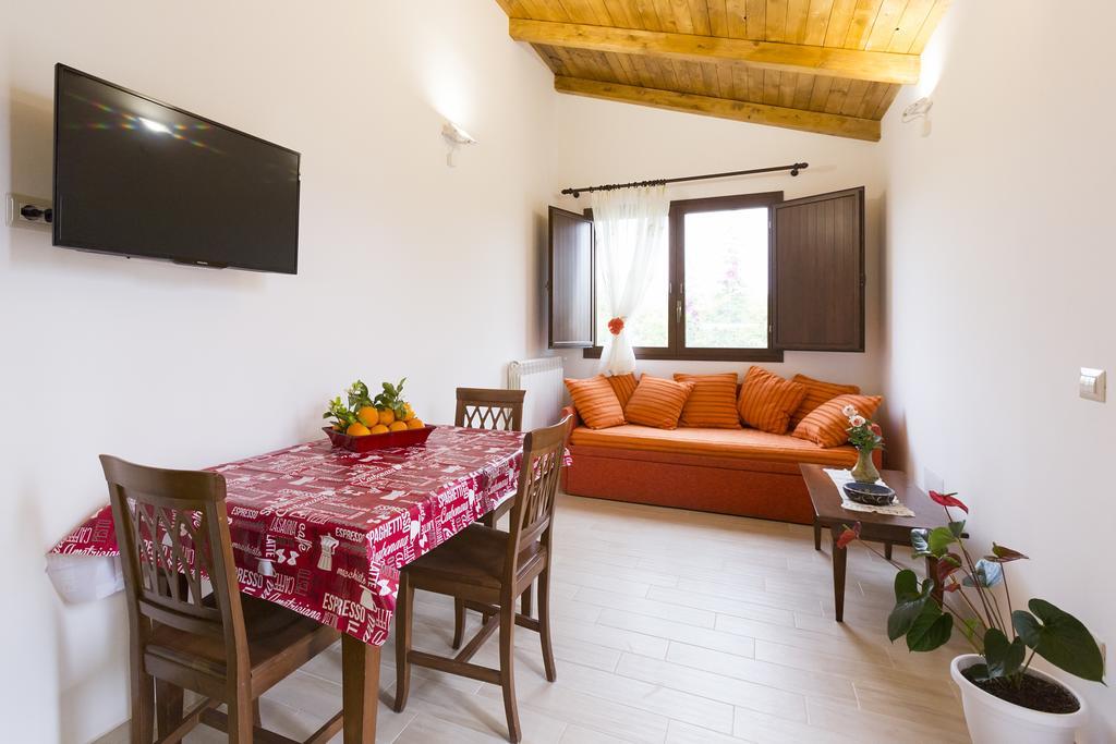 Orange Park - Agriturismo Villa Мистербианко Екстериор снимка