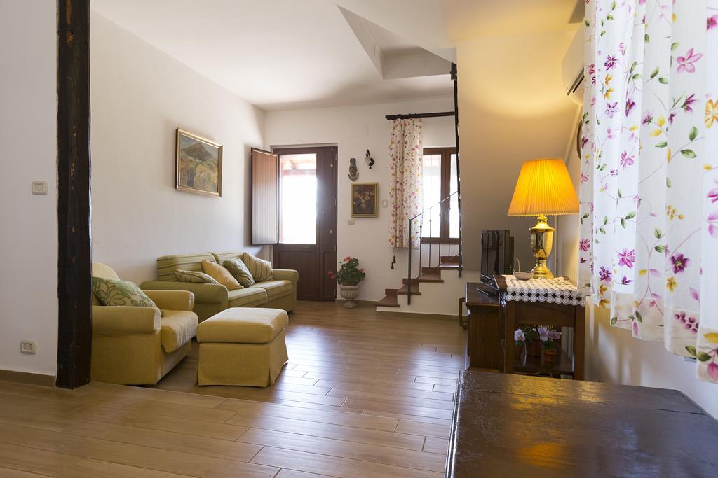 Orange Park - Agriturismo Villa Мистербианко Екстериор снимка