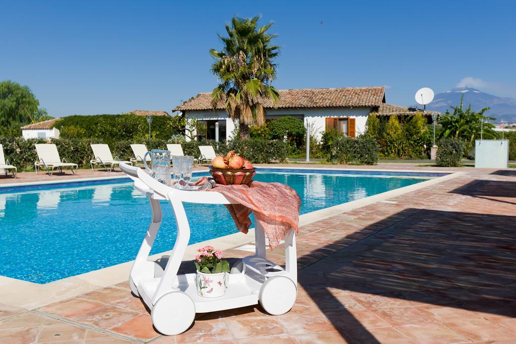 Orange Park - Agriturismo Villa Мистербианко Екстериор снимка