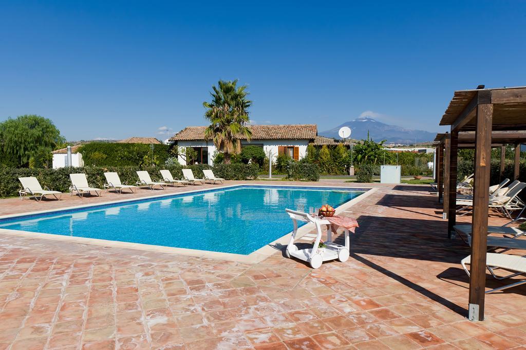 Orange Park - Agriturismo Villa Мистербианко Екстериор снимка
